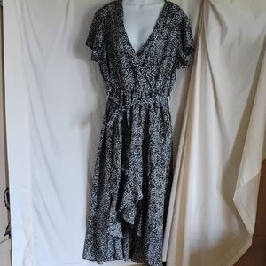 Dress With Tie Belt High Low